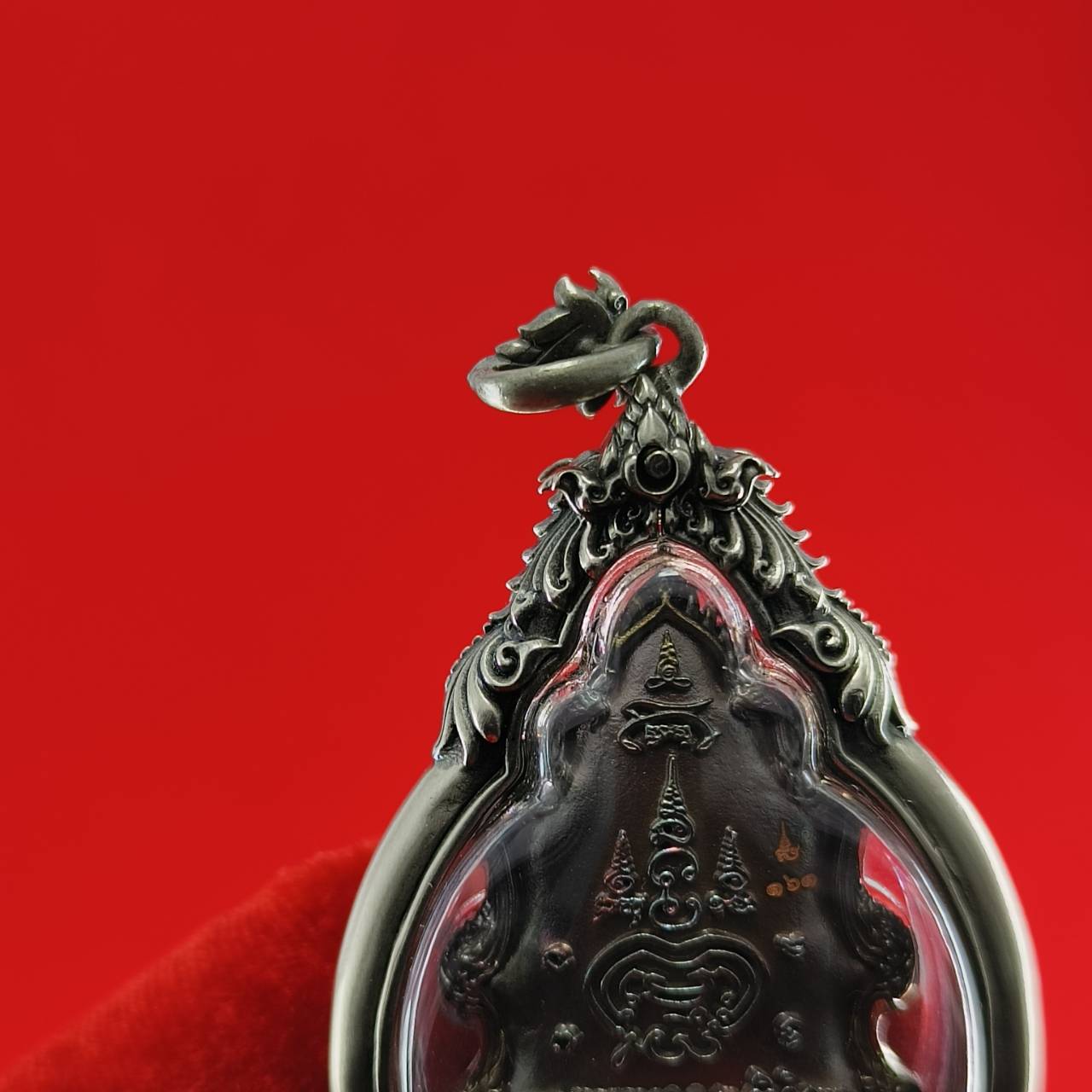 Thao Wessuwan Amulet for Ultimate Protection and Unmatched Prosperity