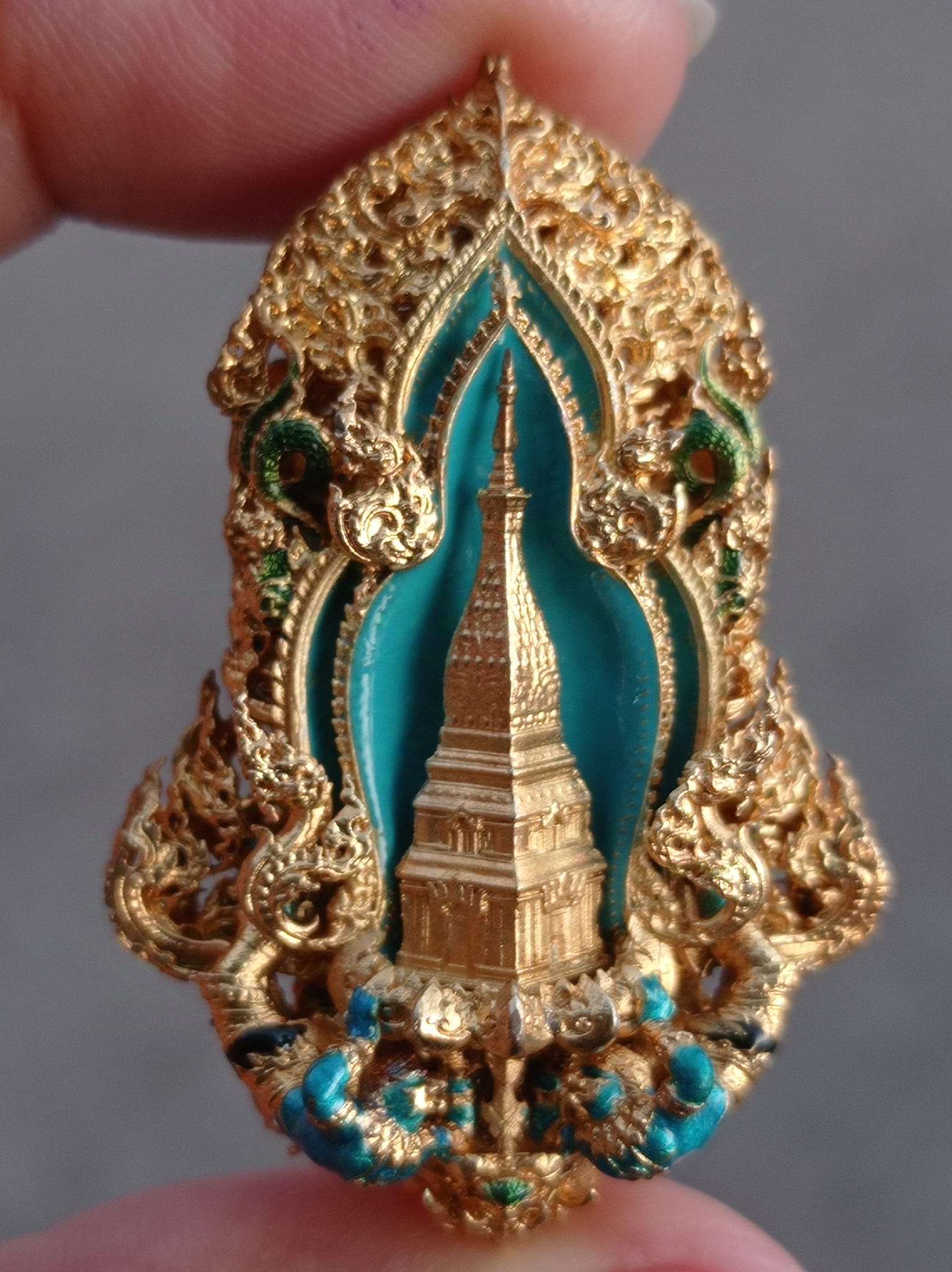 Thao Wessuwan Amulet - Divine Protection and Prosperity Charm