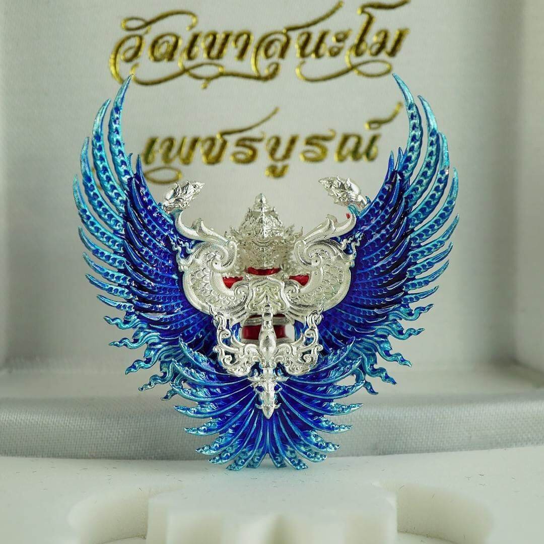 Phaya Krut Sataphusay Amulet blue enameled winged Garuda ornament with silver filigree and red accents in display box