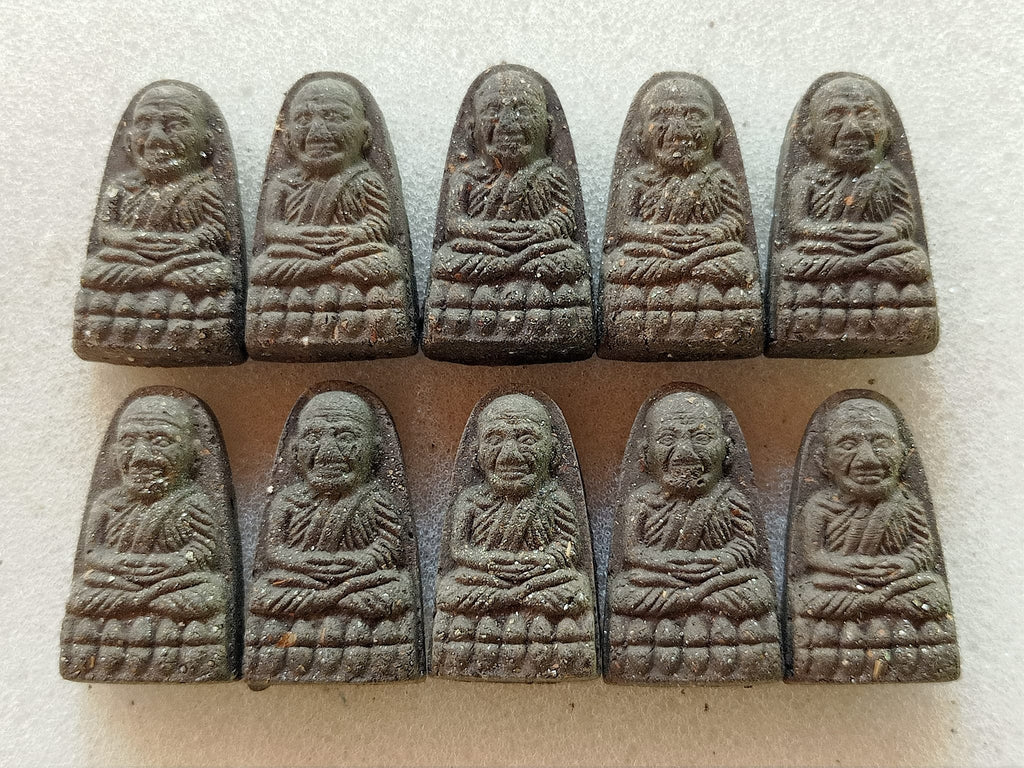 Thai Blessing Co Luang Pu Thuad commemorative amulet 2023 set of ten miniature dark monk pendants