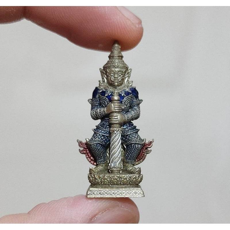 Thao Wessuwan Amulet - Thai Guardian for Wealth, Prosperity, and Protection อัลปาก้าลงยา 3 สี