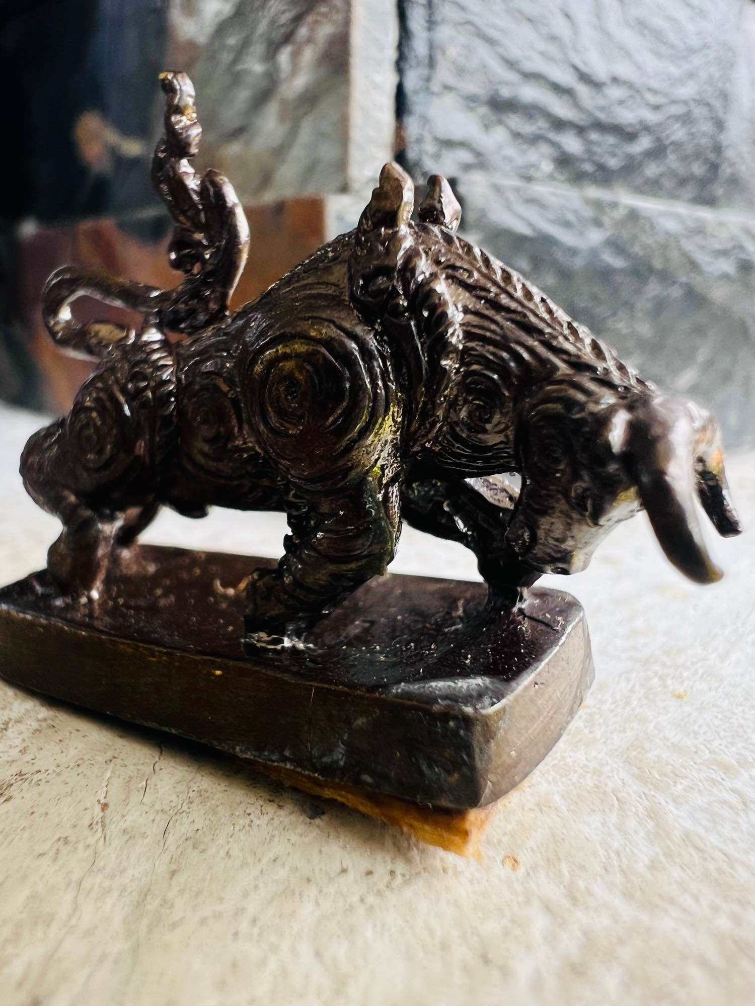 Wua Thanu Thai protection amulet bronze carved ox figurine on base detailed metal talisman by Thai Blessing Co