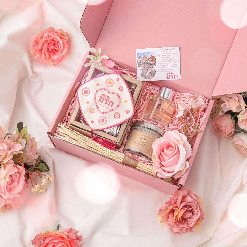 Aromatherapy Wedding Gift Set - Perfect Lovebirds Gift Set for Newlyweds