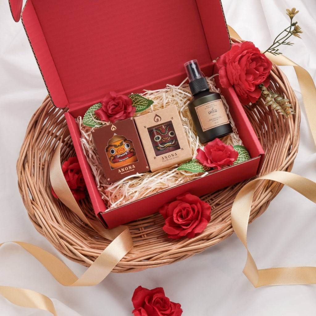 Festive aromatherapy gift set with essential oils and scented items in red box by One-Sake.com