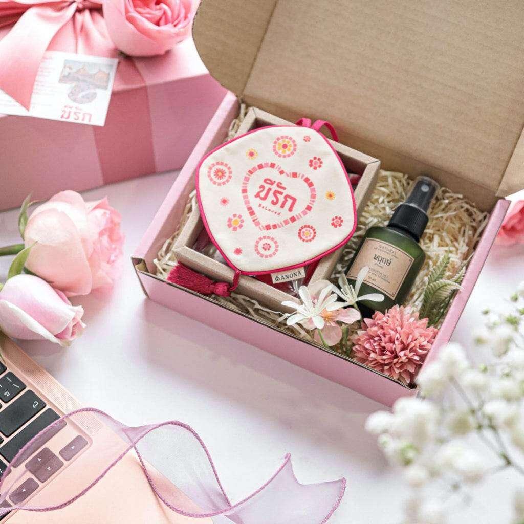 Valentine's Day Gift Box for Her - Indulge in Aromatherapy Bliss Default Title