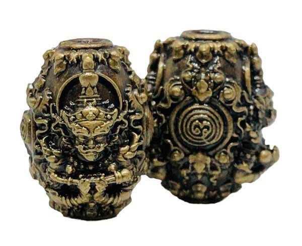 Authentic Buddhist Blessing Talisman Bead phaya-wessuwan ร้านค้าของฉัน Gold plated and enameled Thongthip Silver plated with enamel Thongthip-Silver plated with enamel-Gold plated and enameled-3k plating-Referee set receive 4 pieces-
