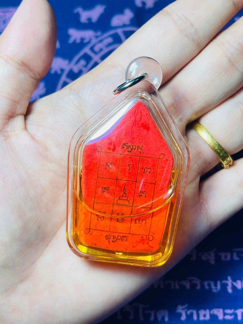 Authentic Khun Paen Pendant Charm with Magnetic Attraction for Spiritual Protection