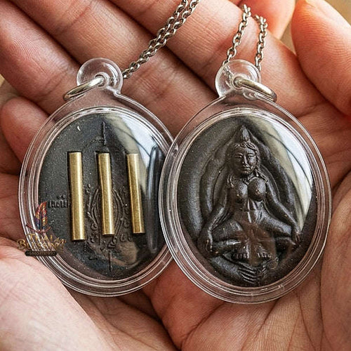 Authentic Sacred Mae Per Supreme Charm & Fortune Amulet (Sacred Attraction Powder) – Consecrated by Kruba Kampeng, Asrom Sukhawadee Wararam BE 2567
