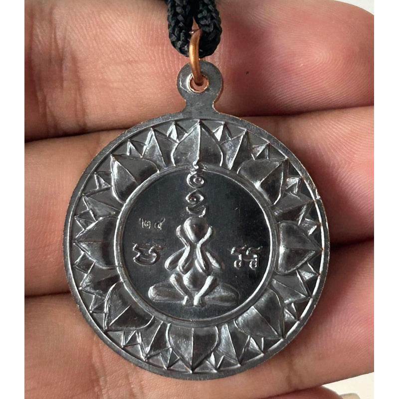 Authentic Thai Amulet for Sale - Lucky Charm One-Sake.com เนื้อทองเเดงรมดำ เนื้อชนวนโบราณ เนื้อทองเเดงรมดำ-เนื้อชนวนโบราณ-