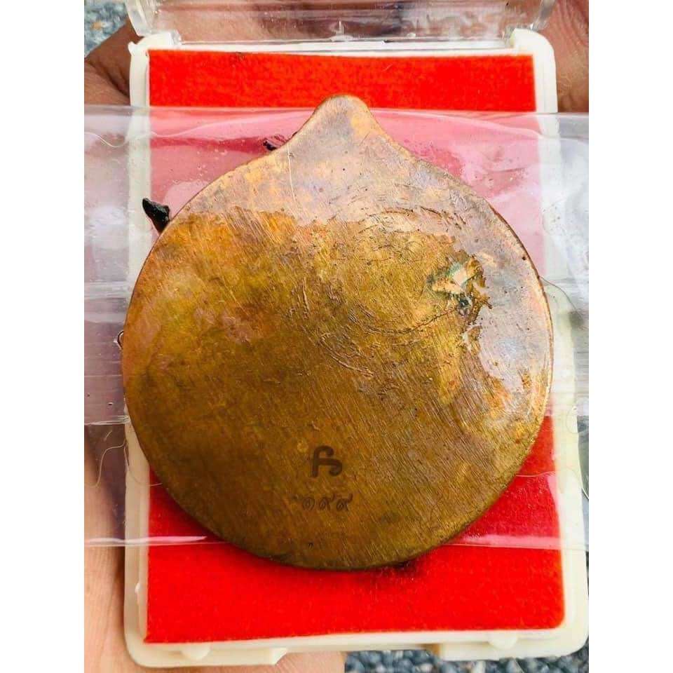 Luang Pu Im Hermit Coin Amulet with 108 Herb Oil for Charm and Fortune