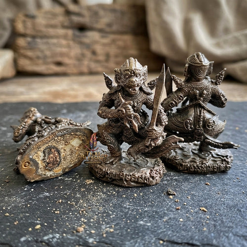 Authentic Thai Sacred Hanuman Sayap Longka (Conqueror of Longka Hanuman Statue) - Ancient Cast Nawa Loha Alloy Edition Base Filled with Sacred Hanuman Crystal Powder for Ultimate Victory, Protection & Power