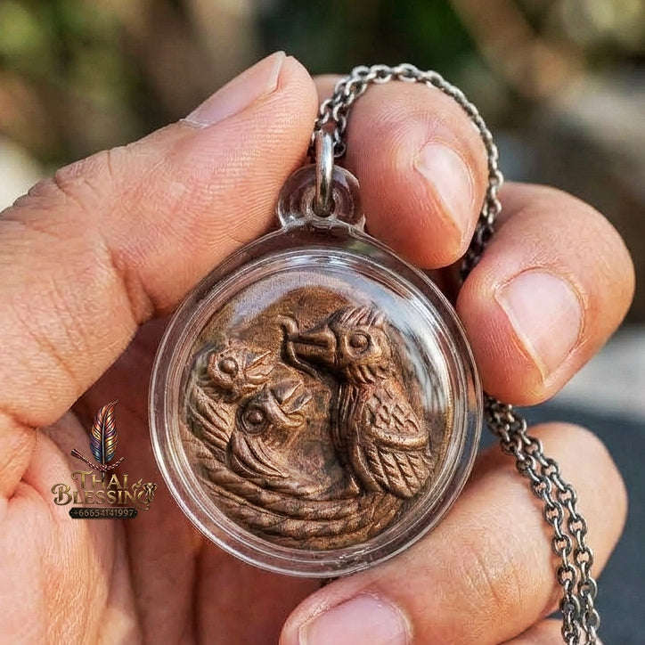 Authentic Thai Khao Aor Amulet "Phaya Salika Pon Yua BE 2563" - Sacred Golden Chanuan Cast Feeding Bird Talisman