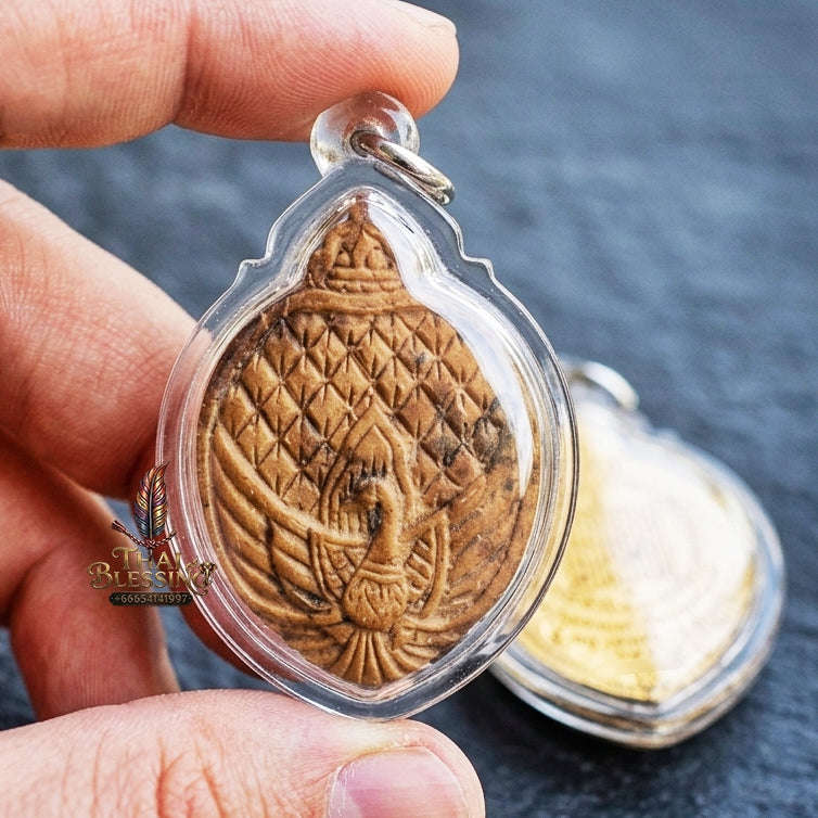 Authentic Thai Lanna Amulet "Phaya Nok Yung BE 2561" - Sacred Sacred Powder Peacock King Talisman with Gold Rear Yantra