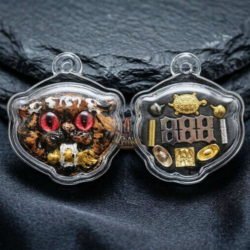 Authentic Thai Wealth-Beckoning Cat Amulet "Maew Riak Sap Ruby-Red Eyed Dark Powder Pendant" Consecrated by Ajarn Sat at Ruen Sat Setthi B.E. 2569 (2026) Thai Blessing Co By RURUECHA