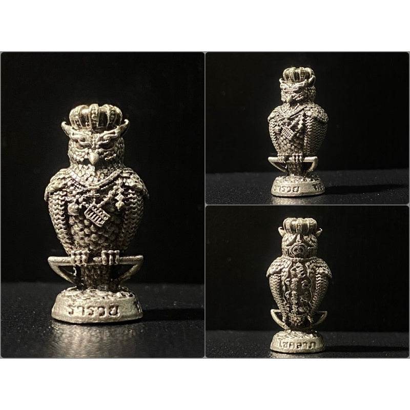 Hoot of Wealth Owl Amulet – Huged Bird Symbol for Prosperity &amp; Fortune | Consecrated by Luangpu Maen Phuriyanano, Khao Chan Temple, Phetchabun 招财猫头鹰符 – 象征财富与好运的神鸟护身符 | 由玛恩长老于碧差汶府考禅寺加持 - Thai Blessing Co