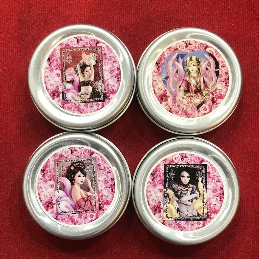 🪙 “Nine‑Tails Fox Allure Honey Balm” – Charisma, Love & Opportunity Magnet by Ajarn Prakhong, “Charoen” Prosperity Lineage