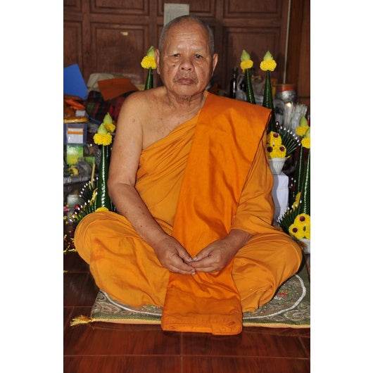Phra Pidta “Itthije Blessing Blend” by Luang Pu Mahasombat | Sacred Chonburi Style of Luang Phor Kaew วัดเครือวัลย์ (BE 2558) - Thai Blessing Co