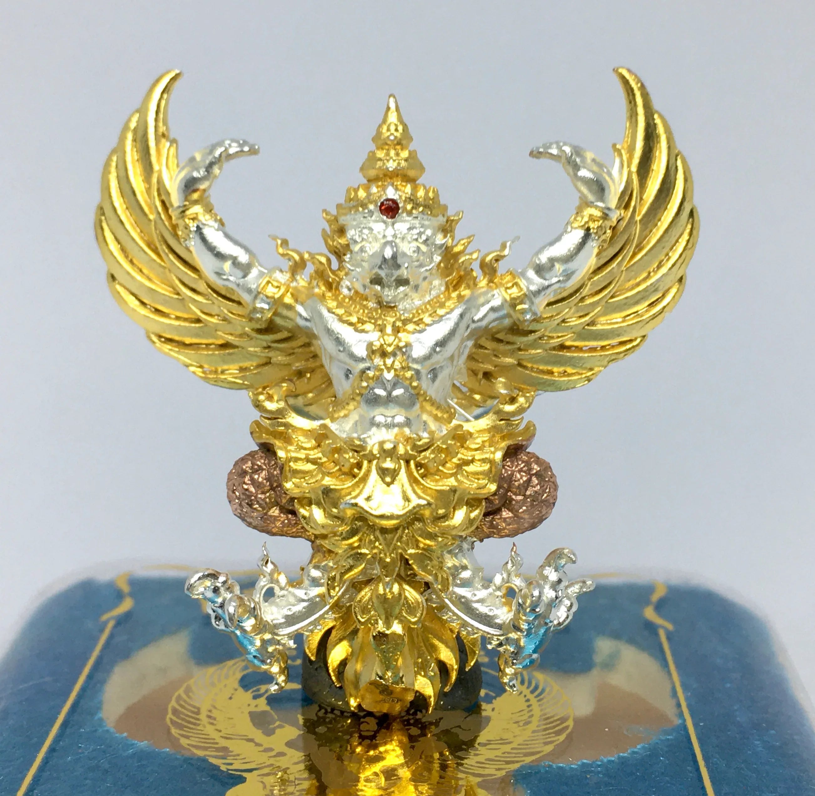 🪙 “Script of Wealth Garuda 168” – Large‑Format Royal Wealth & Protection Guardian Amulet