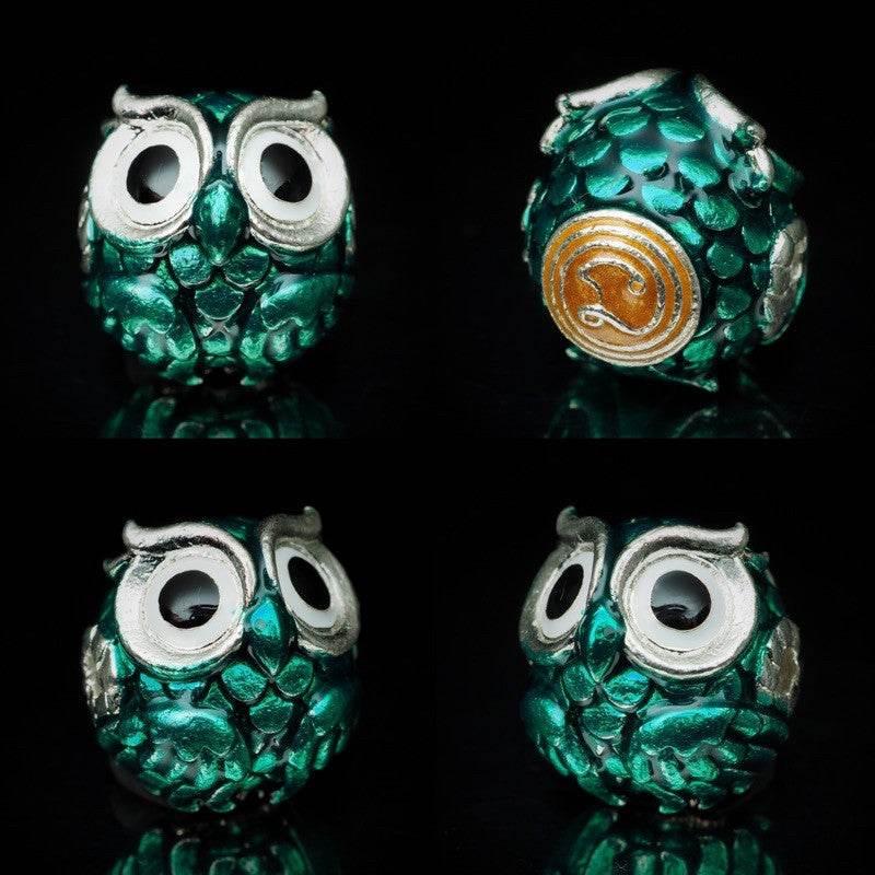 Phaya Thued Thue Fortune Bead - Super Lucky Edition for Wealth and Prosperity, Blessed by Kruba Tao, Wat Ubosot Ban Lao, Chiang Mai Green enamel