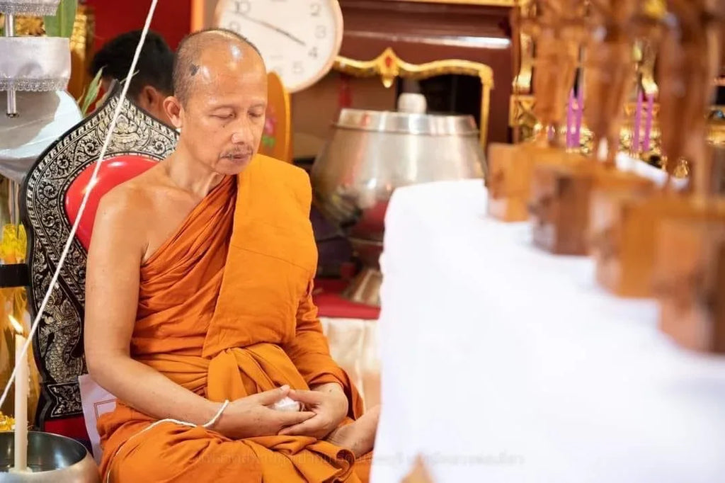 🪙 “Kasiān Land‑Luck Takrut – Sacred Takhian Wood Land‑Buying & Asset‑Growth Talisman, Saturday‑5 Ceremony by Luang Pu Iam, Wat Saphan Sung (Limited to 1,000 Pieces)”