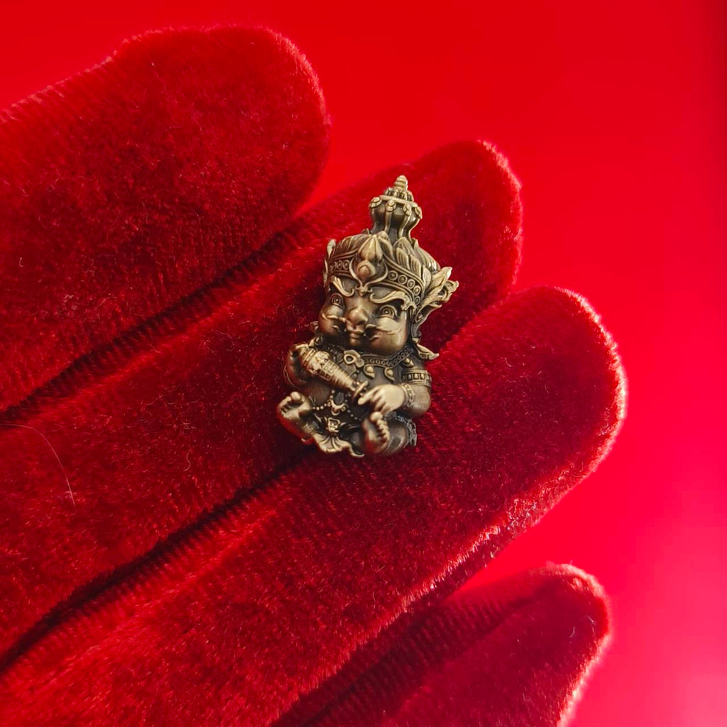 Attract Prosperity, Wisdom & Protection – Sri Siddhaya Kanapathi Sacred Amulet Miniature from Thailand