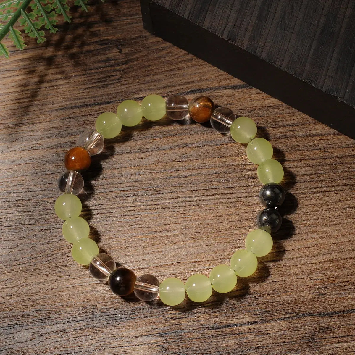 🐅 Classic Natural Stone Tiger’s Eye & White Crystal Beaded Bracelet – Unisex Jewelry | Perfect Birthday & Christmas Gift for Friends