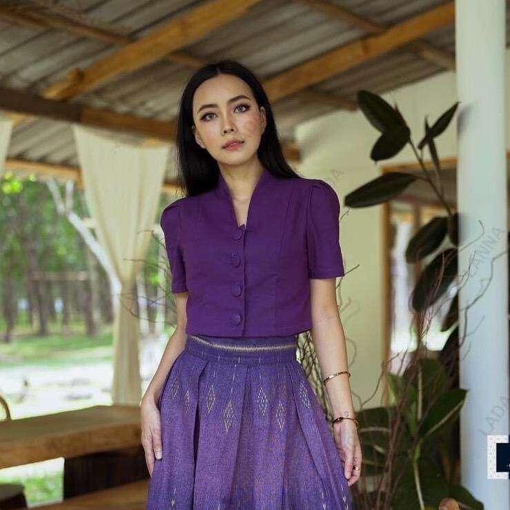 Classic Round Neck Shirt with Front Buttons - Short Sleeve in Wine Red, Navy, Beige & More - Sizes 34–40 ม่วง