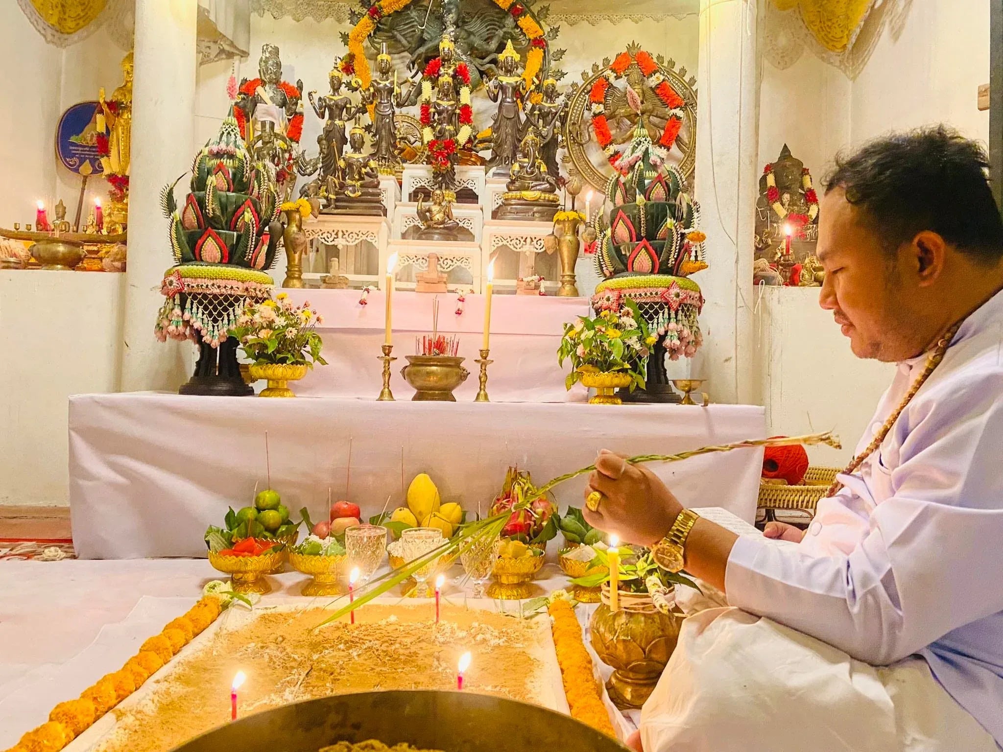 Cleanse Negative Energy Amulet - Thai Phra Chao Chup Cheewit Sacred Powder