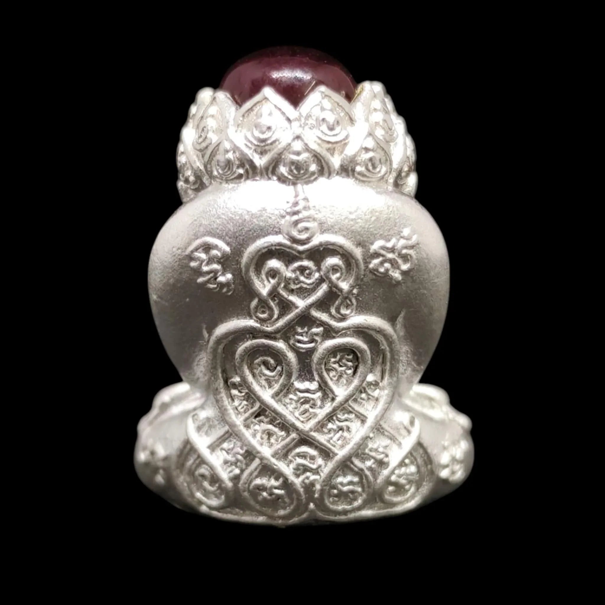 Phra Pidta Amulet, Manee Montra Edition – Spiritual Protection & Power by Luang Phu Boonma, Wat Khao Kaew Thong, Prachinburi 2024