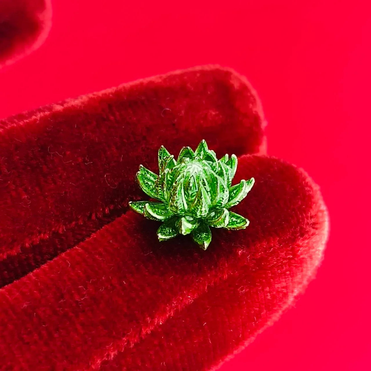 Sacred Pikul Flower Amulet in Green Bronze for Prosperity and Blessings