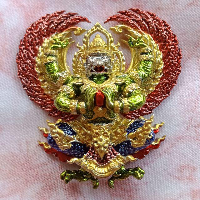 🦅 First Edition Garuda “Maha-Setthi Blessing” Amulet – Prosperity, Authority & Protection (Thailand 2019 / 2562 BE) Royal Enamelled Bronze
