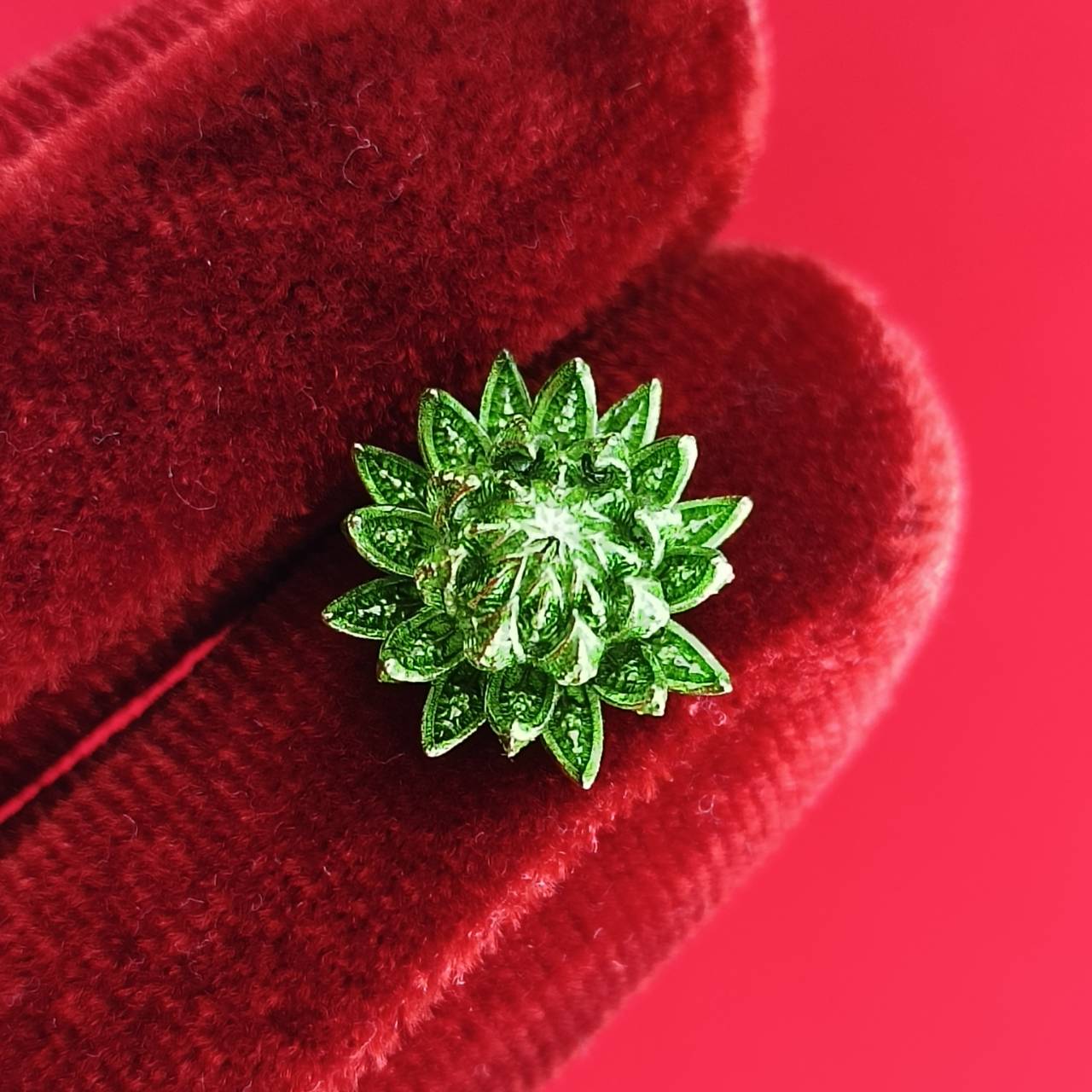 Sacred Pikul Flower Amulet – Prosperity & Blessing in Green Bronze