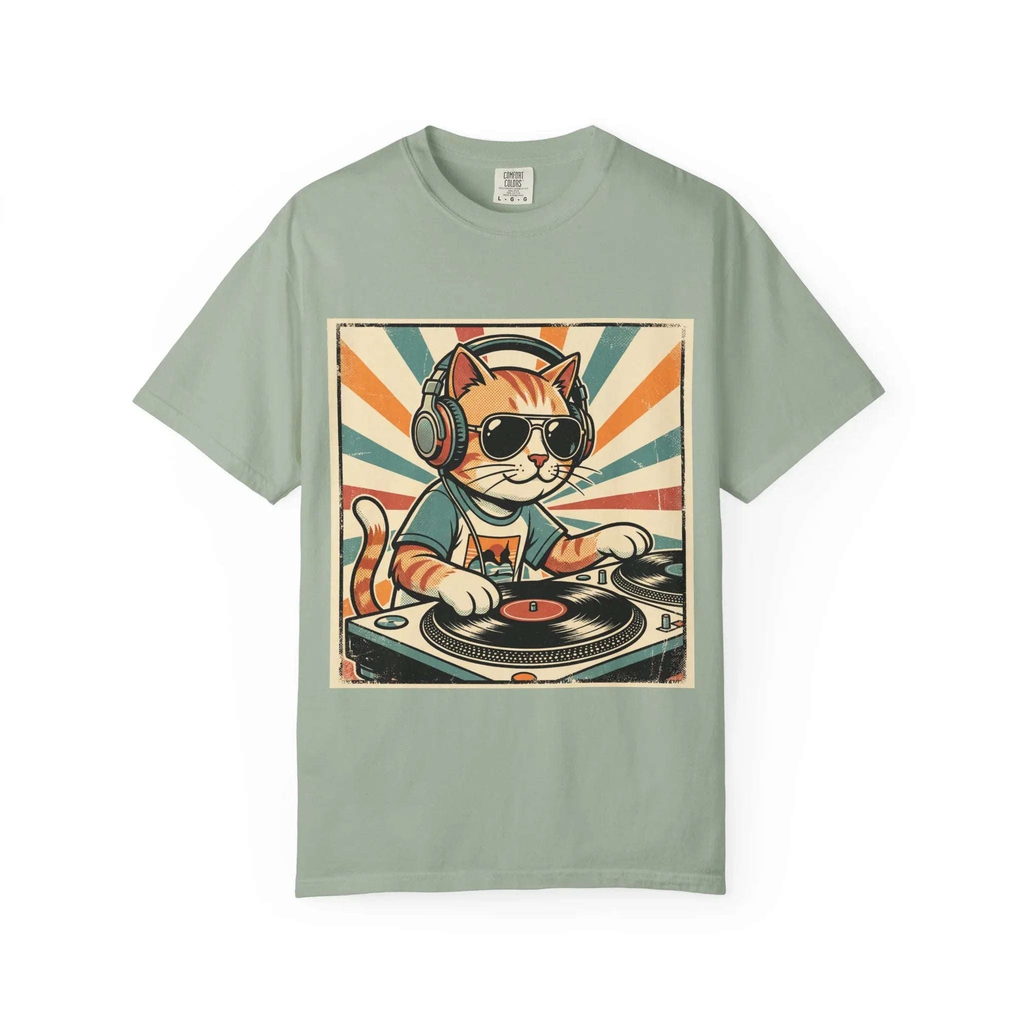 DJ Cat Shirt, Retro Sunburst Turntables Tee, Funny Vinyl Music T-Shirt, Cat DJ Graphic, Festival Rave Outfit, Music Lover Gift Bay
