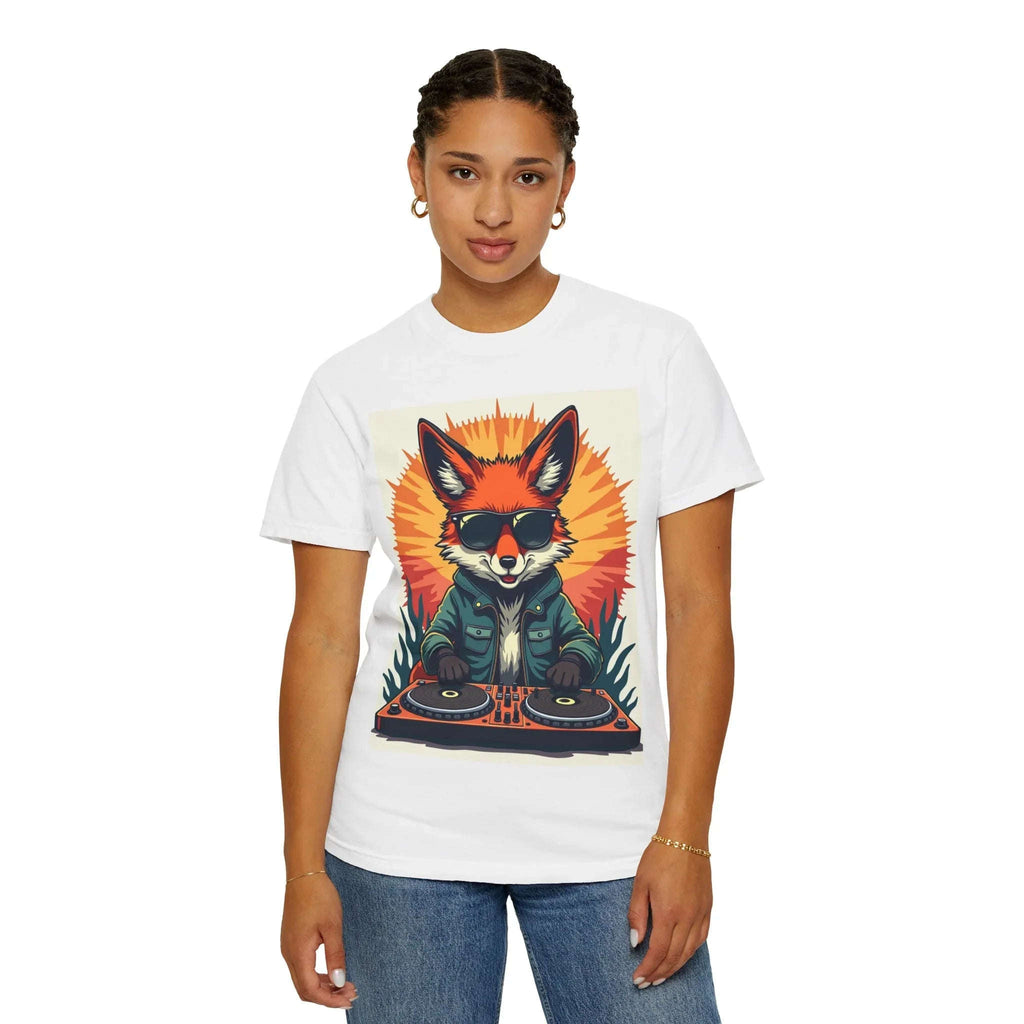 DJ Fox Shirt, Retro Sunburst Turntables Tee, Funny Animal DJ T-Shirt, EDM Rave Festival Outfit, Music Lover Gift