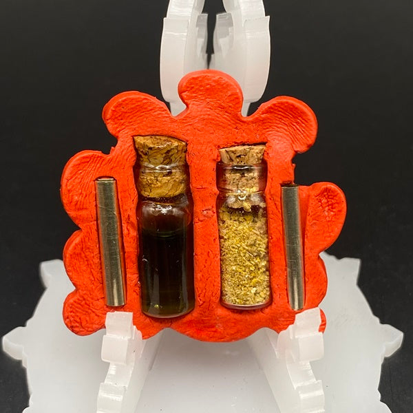 Nine-Tailed Fox Charm by Kruba Baeng – Amulet for Love, Luck & Prosperity