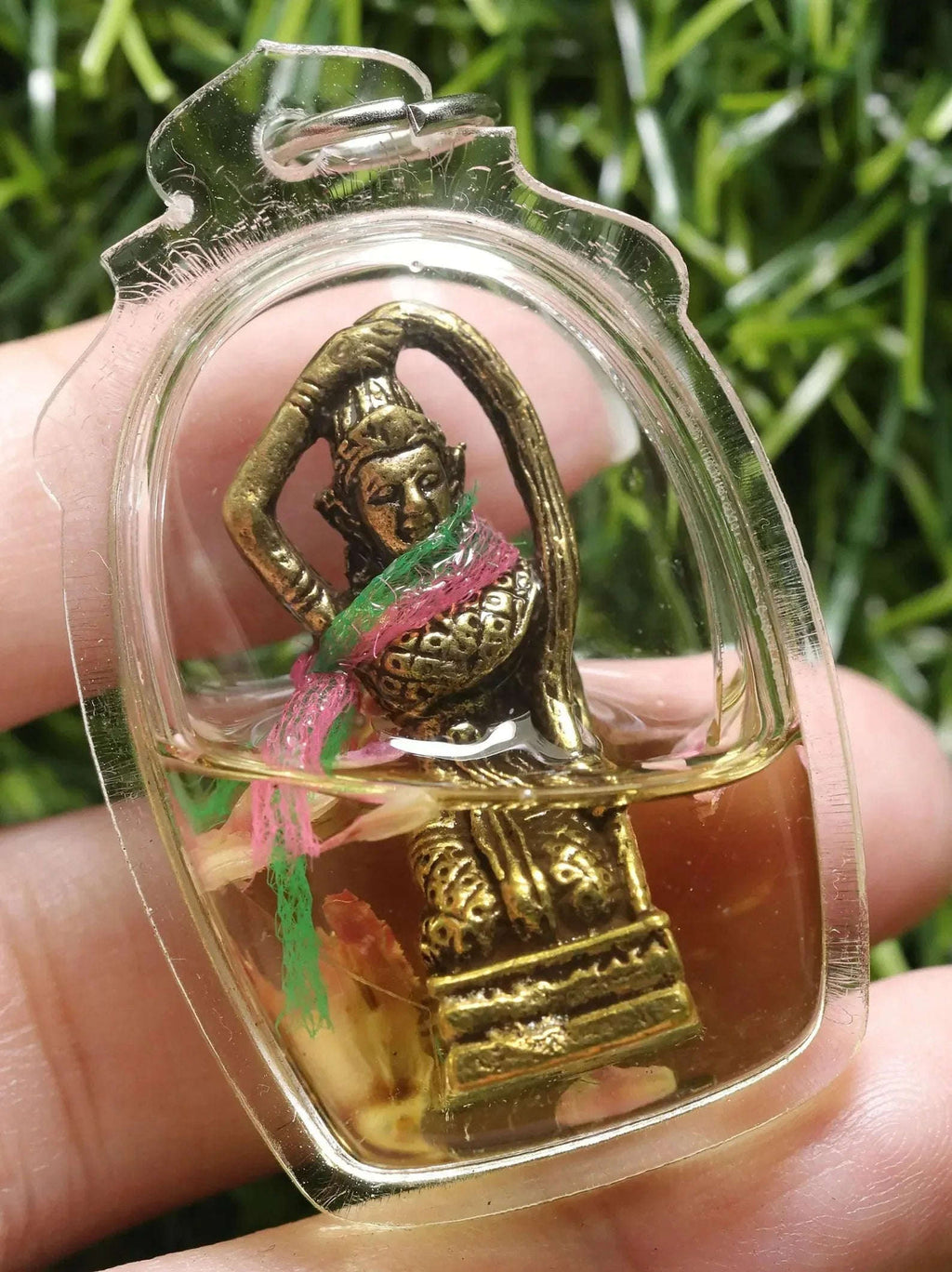 🪙 “Earth Goddess of Flowing Fortune” – Mae Thorani Hair‑Wring Oil Pendant, “Happiness Bestower” Edition by Luang Pho Mian, Wat Chaniang Wanaram (B.E. 2568)