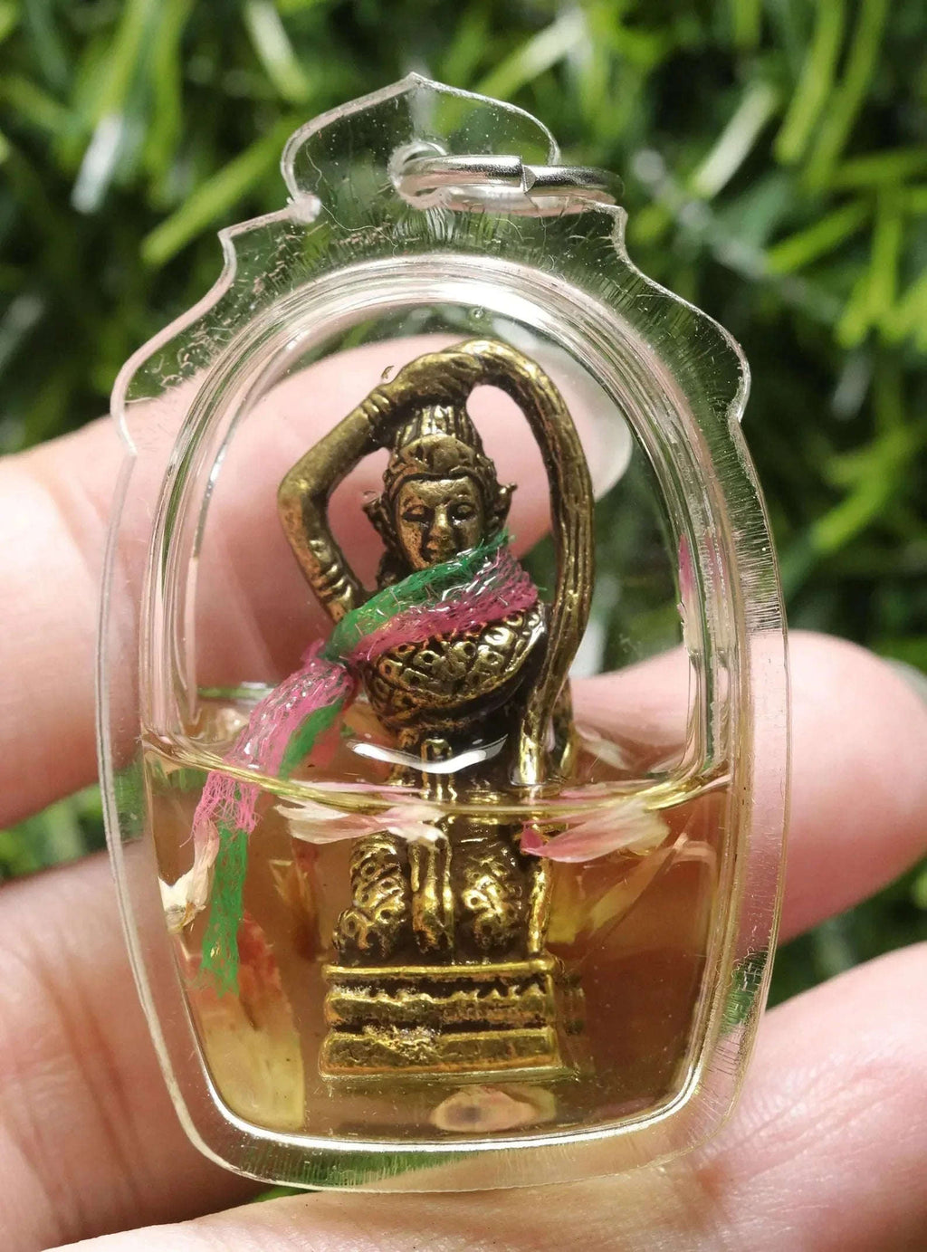 🪙 “Earth Goddess of Flowing Fortune” – Mae Thorani Hair‑Wring Oil Pendant, “Happiness Bestower” Edition by Luang Pho Mian, Wat Chaniang Wanaram (B.E. 2568)