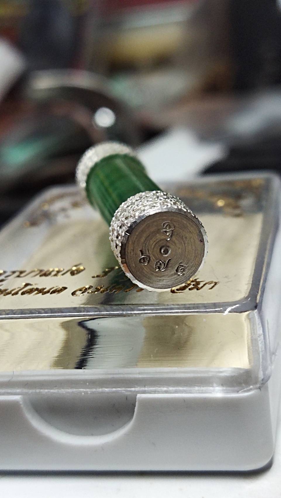 ✨ Green Beeswax Amulet "The Defeated Boss" – Powerful Magical Charm by Kruba Baeng Thanutthamo, Wat Ban Ton, Nakhon Ratchasima