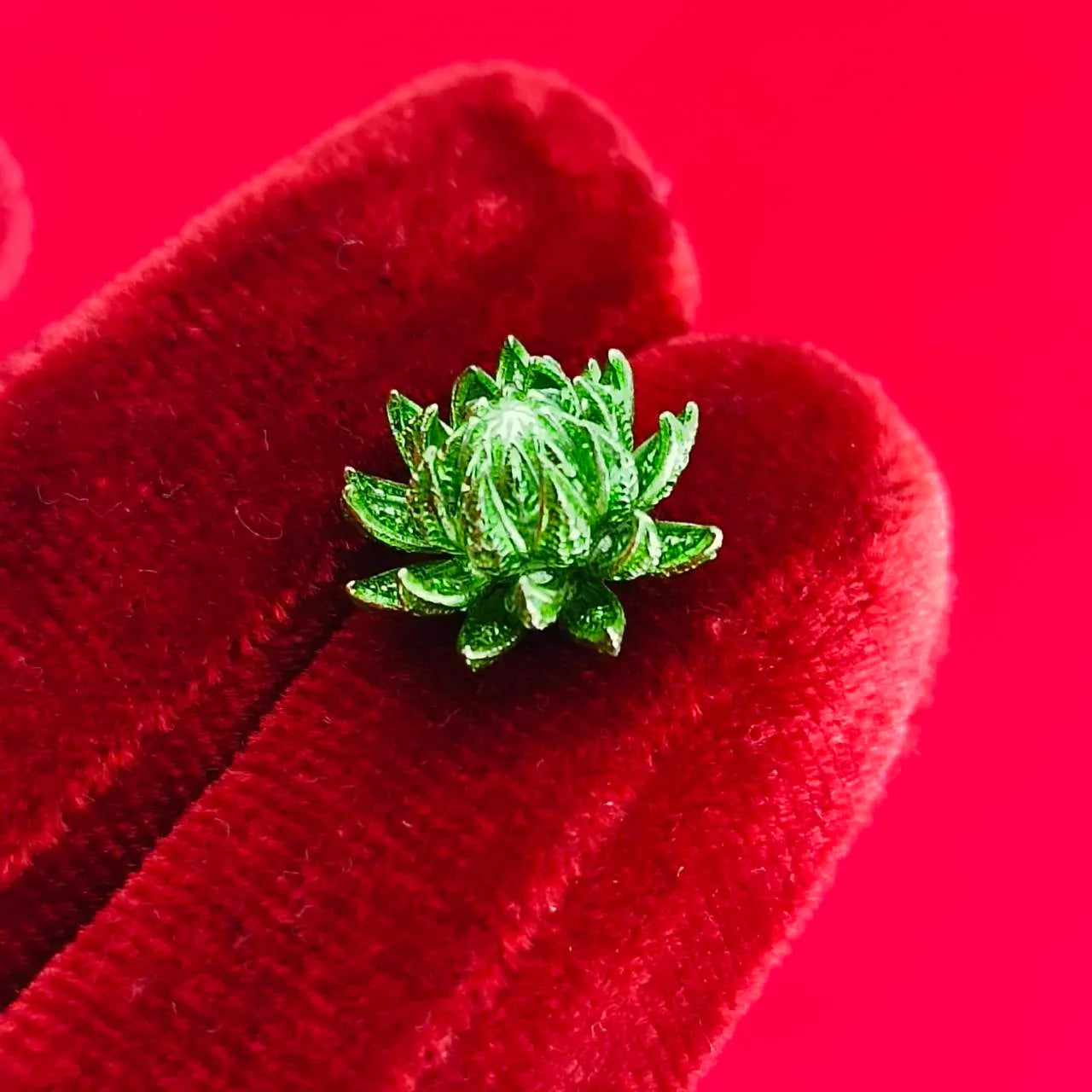 Sacred Pikul Flower Amulet in Green Bronze for Prosperity and Blessings