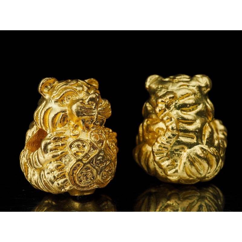 Sleeping Tiger Amulet – Seue Noi Gin Wealth &amp; Attraction Talisman | Consecrated by Kruba Tao, Wat Ban Lao, Chiang Mai 睡虎符 – 招财与吸引护身符 | 由清迈班捞寺克鲁巴陶大师加持 - Thai Blessing Co