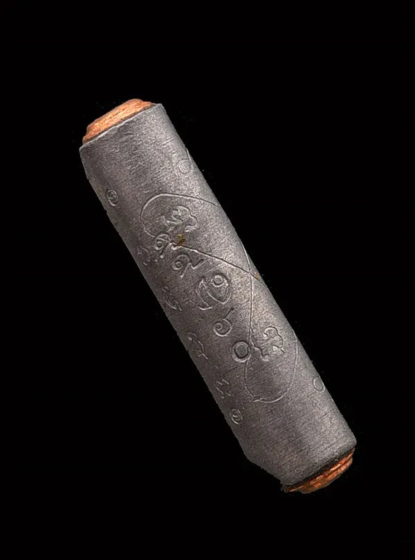 🕉️ Takrud Amitrphai Lead Edition – 9,999 Pieces Numbered | Powerful Amulet for Invincibility & Charm | Blessed by Luang Pu Bua and Esteemed Monks at Wat Phanom Prik, Trat