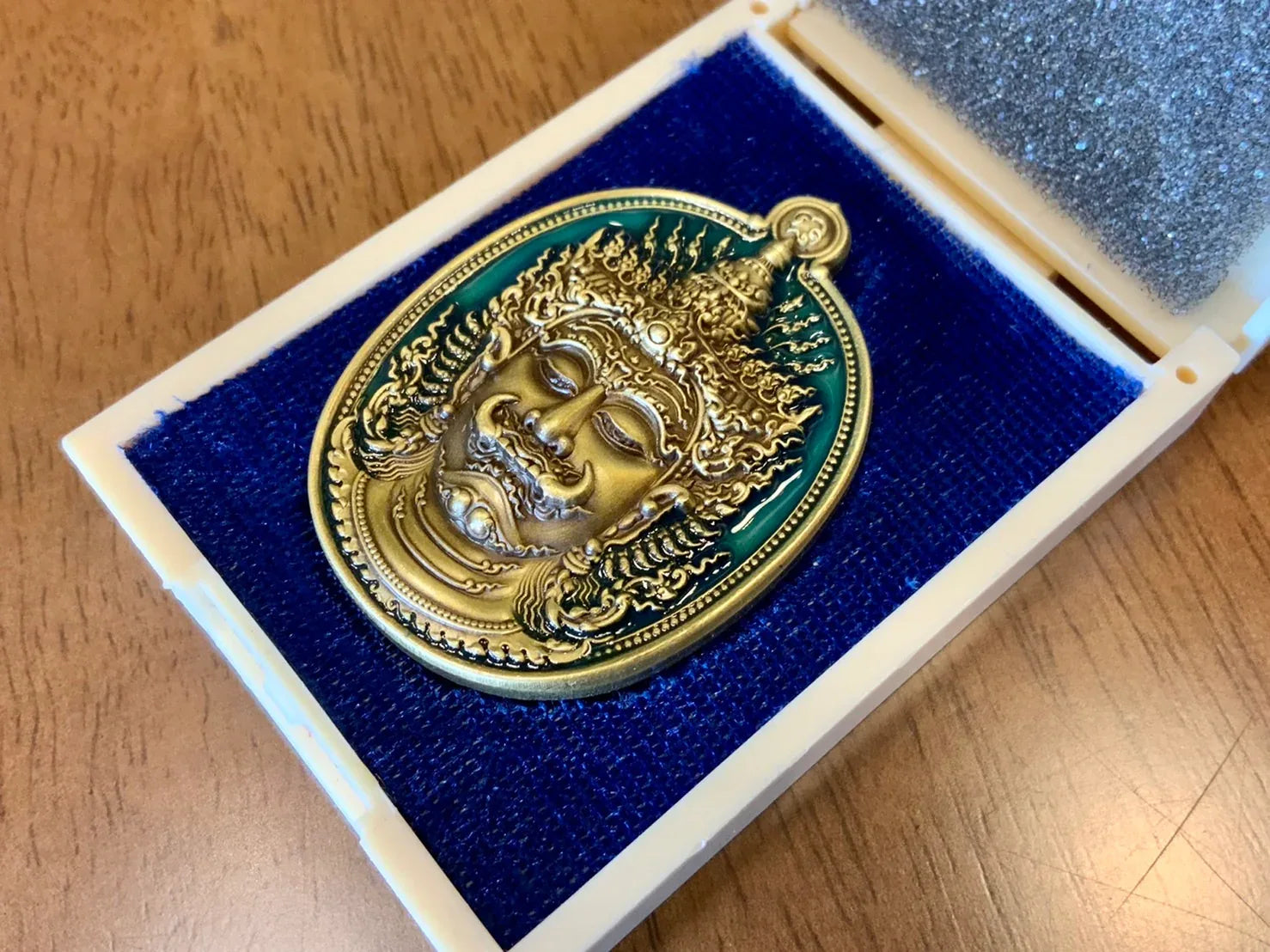 💰 Thao Wessuwan "Thep Setthi" (Deva Millionaire) Coin: "Na Thewada" Edition by LP Suchart (Wat Sila Dok Mai) – Wealth & Divine Protection