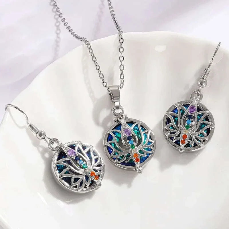 🌸 Elegant 7 Chakra Lotus Necklace: Healing Stone Pendant for Women – Energy Balance Yoga Jewelry & Meaningful Anniversary Gift