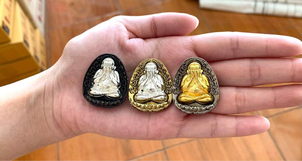 🔮Exclusive Pra Pidta Trio – "Rich Millionaire Blessing" Edition Empowered by Luang Pu Mun Thitisilo of Wat Ban Chan, Sisaket Province Default Title