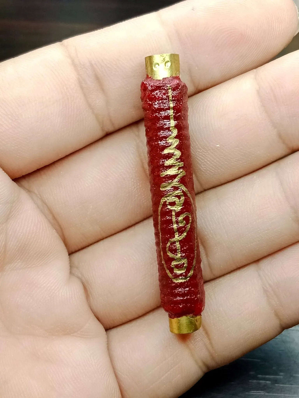 🌟 Experience the Magnetic Power of the Narai Awatara Takrud – Blessed by Luang Pho Yod with Sacred Hand Inscriptions Promoting Loving-Kindness and Prosperity!