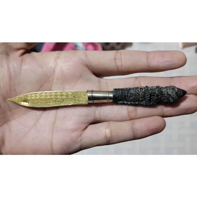 Sacred Brass Ritual Dagger (Meed Mor) – Master Kwanchai, Wat Thap Yai Chiang, Limited Kathin Ceremony Edition BE 2564 (2021) ท้าวเวสสุวรรณ