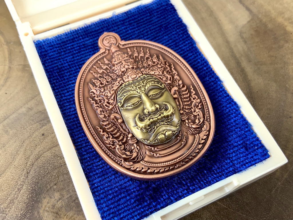 💰 Thao Wessuwan "Thep Setthi" (Deva Millionaire) Coin: "Na Thewada" Edition by LP Suchart (Wat Sila Dok Mai) – Wealth & Divine Protection