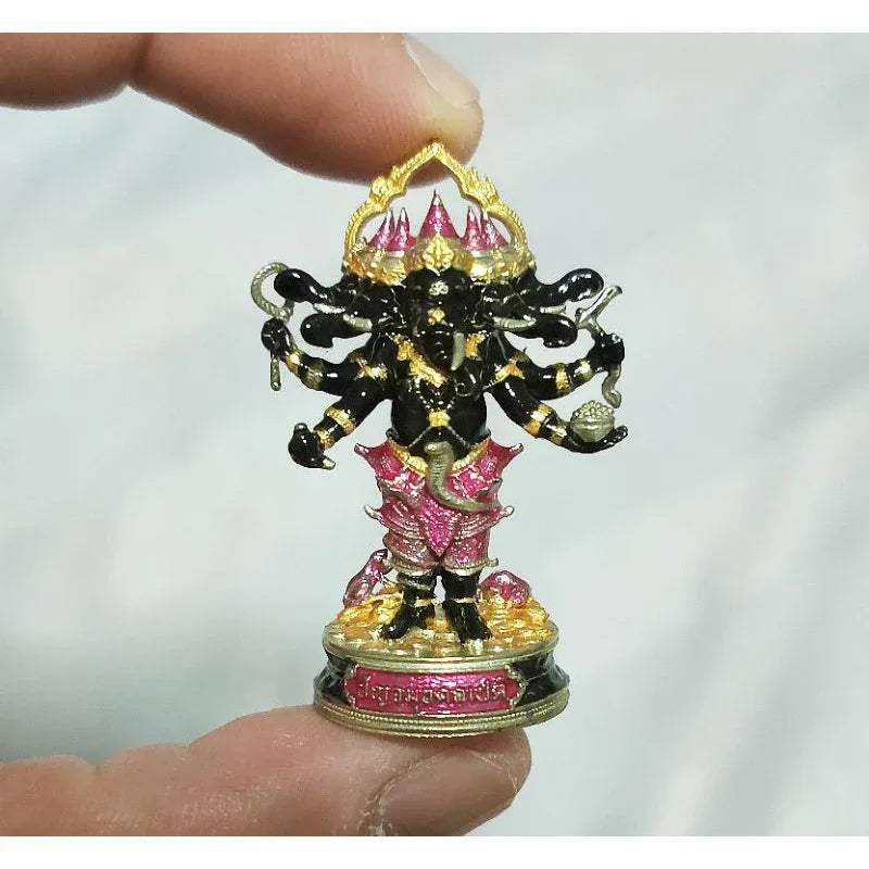 🪙 Ganesha “Five‑Headed Supreme Victory” – Pancha‑Mukha 4‑Arm Success & Obstacle‑Clearing Amulet by Phra Ajarn Liang, Wat Chom Kets, Ayutthaya Black enamel alpaca