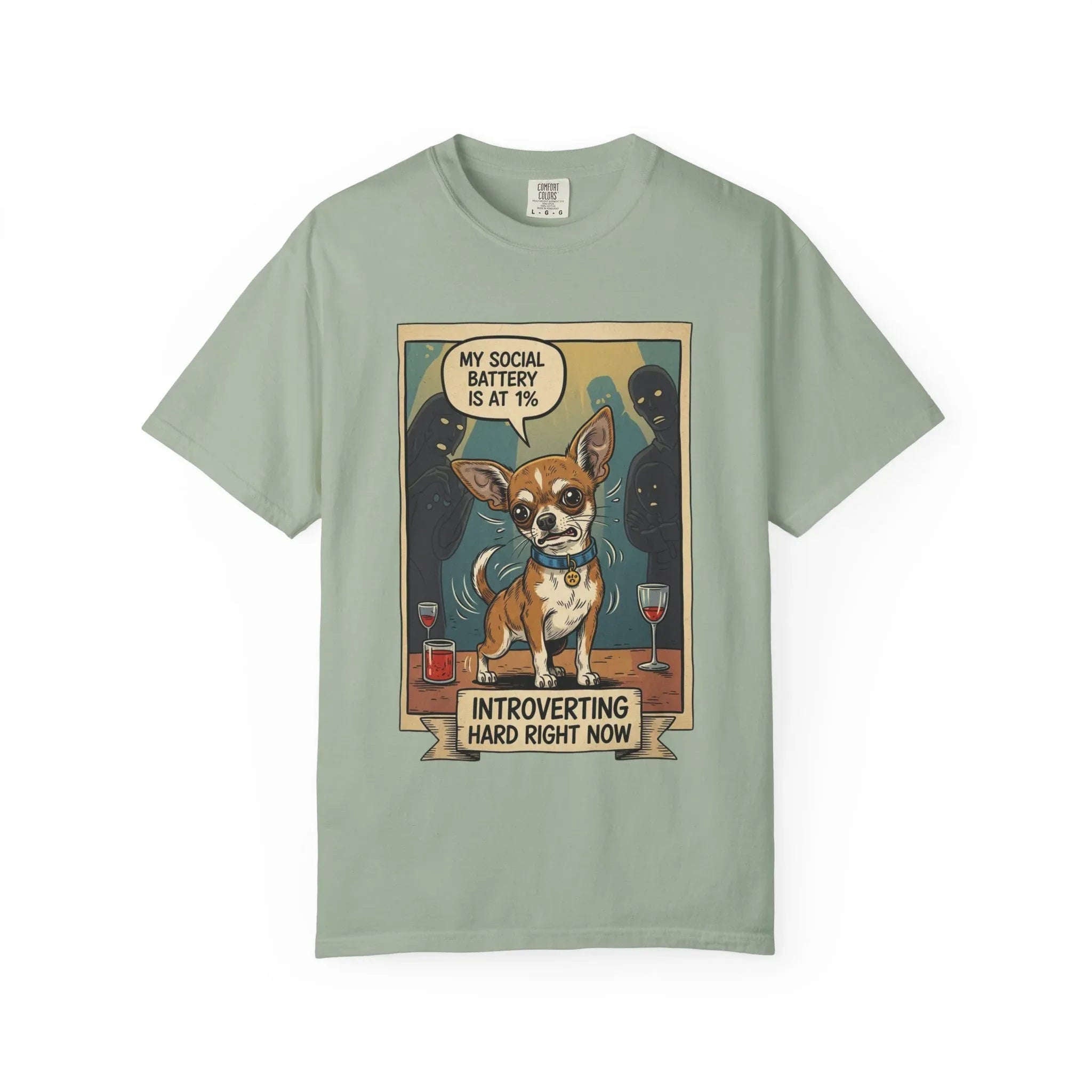 Funny Chihuahua Shirt - "Social Battery 1 Percent" Introvert Tee - Sarcastic Dog Mom Gift - Retro Graphic T-Shirt - Humorous Dog Lover "Introverting Hard" Top Bay