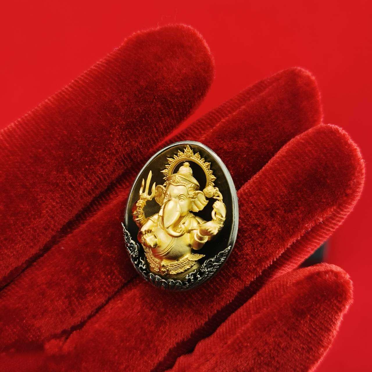 Ganesha Kanapathi Amulet from Luang Pu Yoon, Wat Nong Pa Mak - Blessed Protection